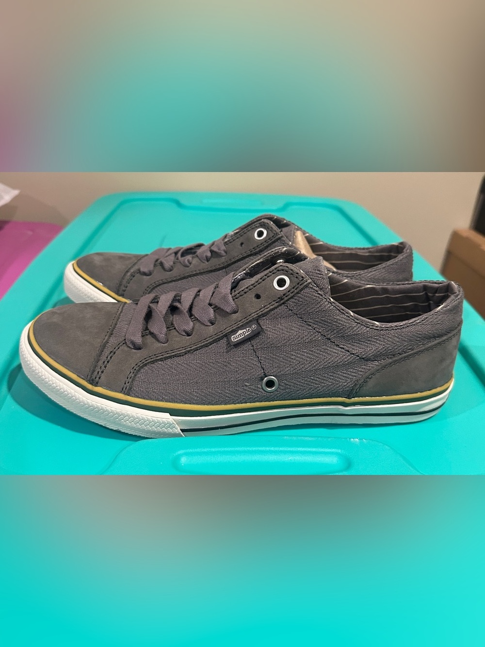New SIMPLE Mens Tuba II Herringbone Shoes, New in Box, Size 9, EU 42